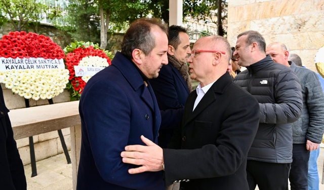 AK Parti Bursa İl Başkanı Davut Gürkan Cenaze Törenine Katıldı