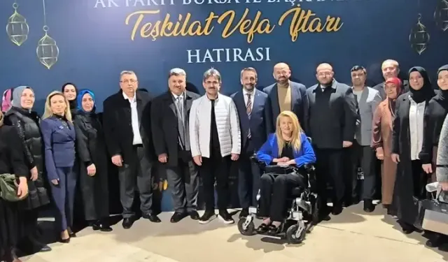 AK Parti'de Teşkilat Vefa İftarı: Efkan Âlâ ve Ahmet Büyükgümüş Katıldı