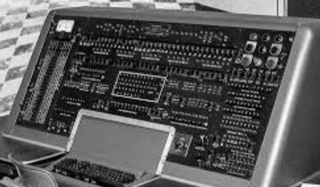 Bilgisayarın Kim Ne Zaman İcat Etti?