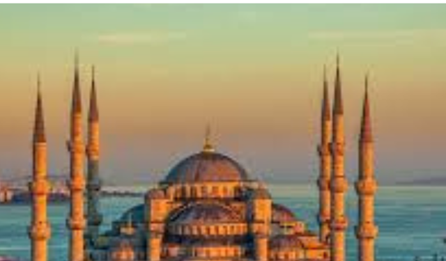 Bugün İstanbul'da İlk İftar Ne Zaman, Saat Kaçta?