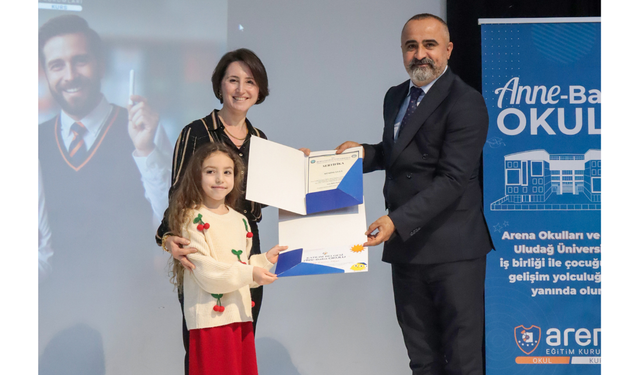 Bursa Arena Anne Baba Okulu'nda Sertifika Töreni
