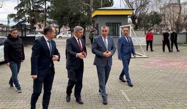 Bursa İl Millî Eğitim Müdürü Gürhan Çokgezer'den Mustafakemalpaşa'ya Ziyaret
