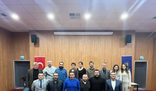 Bursa'da Öğretmenlere Yaratıcı Yazarlık Atölyesi Düzenlendi