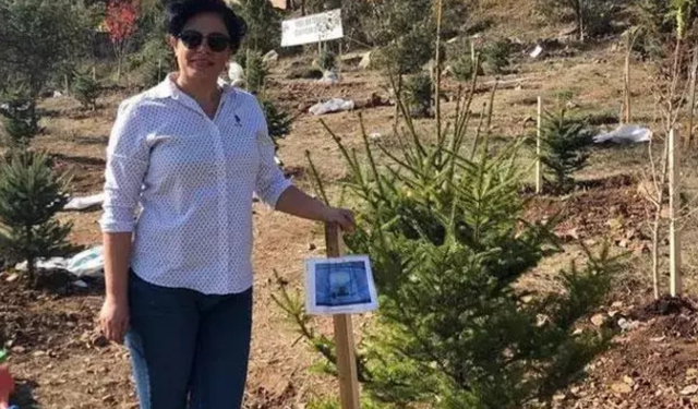 Efe Kerem Konuk 'un Mezarı Başında Hayatını Kaybetti