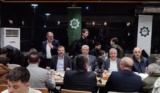 Gürsu'da Öksüz ve Yetim Çocuklar İçin İftar Yemeği Düzenlendi