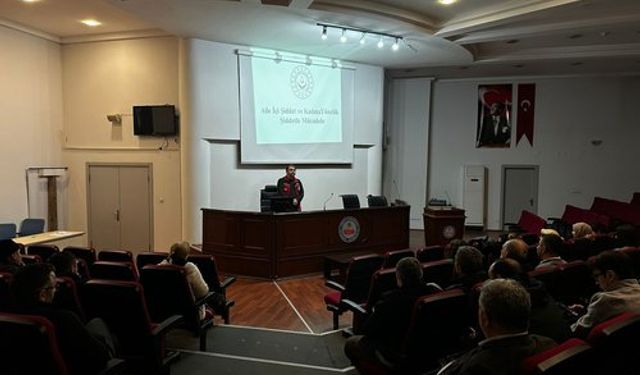 Orhangazi'de Kamu Personeline Aile ve Şiddet Konulu Eğitim Verildi