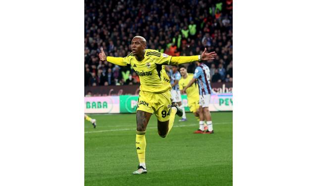 Trabzonspor - Fenerbahçe Maç 2-3 (ÖZET)