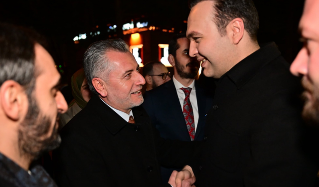 AK Parti Yıldırım İlçe Başkanı İrfan Akkaya İftar'da Gençlerle Buluştu