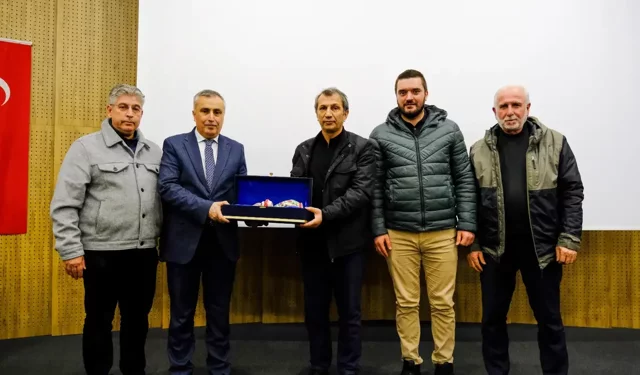 Bursa'da İyilikte Yarışan Sınıflar Projesi Toplantısı Gerçekleştirildi