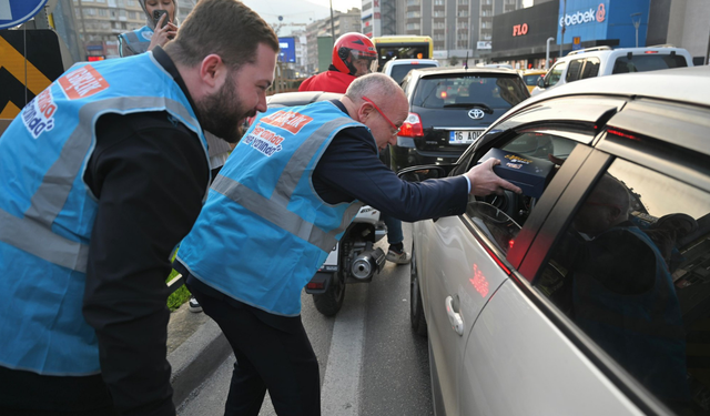 Davut Gürkan: “İftara Yetişemeyenlere AK Gençlik Yetişir”