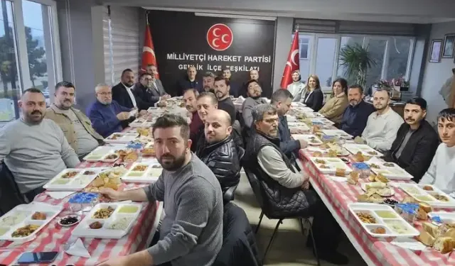 MHP Gemlik'te İftar ve Yönetim Kurulu Toplantısı Gerçekleştirildi