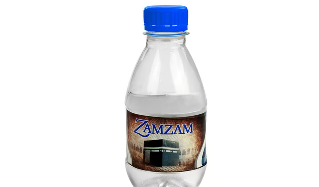 Zemzem suyu neden ayakta içilir? İşte Sebepleri!