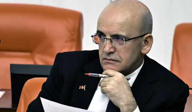 Mehmet Şimşek’e Asgari Ücret ve Emekli Maaşı Talimatı İddiası: Ekonomi Kulisleri Hareketlendi