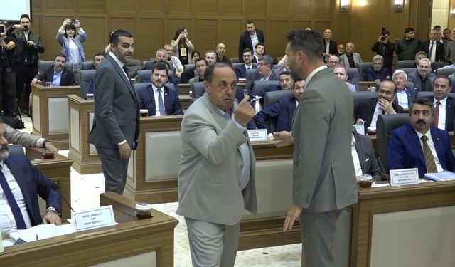 BUSKİ Genel Kurulu’nda Su İndirimi Tartışması