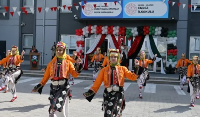 Bursa'da ilk ders zili Endez İlkokulu'nda çaldı