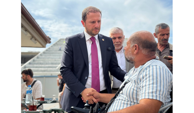 Bursa'da Sahada En Çok Görünce Milletvekili: Ahmet Kılıç Dur Duralak Bilmiyor