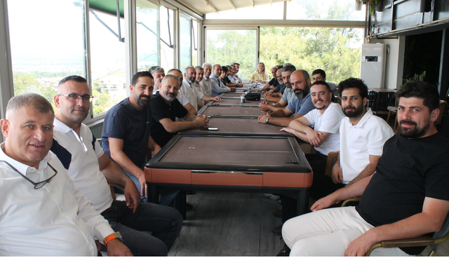 Bursalı Marketçilerden İbrahim Burkay Başkanlığında KOBİ OSB’ye Övgü