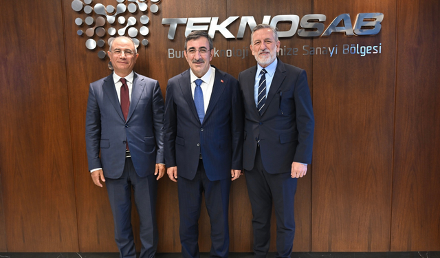 Cumhurbaşkanı Yardımcısı Cevdet Yılmaz: “Türkiye Yüzyılı’nın OSB’si TEKNOSAB, Lojistik Park İle Güç Kazanacak”