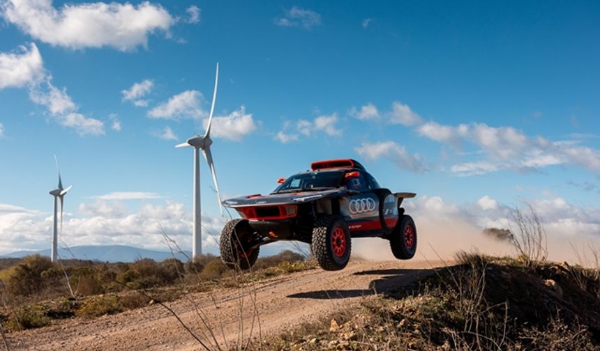 Audi Sport Dakar öncesi son testini yaptı