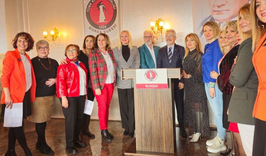 Türk Kadınlar Birliğinden 100.Yıla Yakışır Toplantı