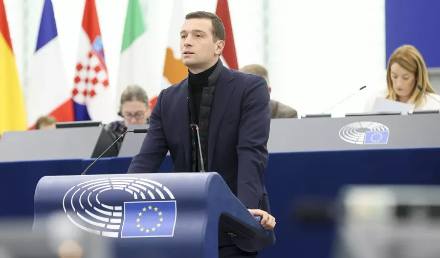 Bardella, Orban'ın AP'deki yeni ittifakı 'Avrupa için Vatanseverler' ittifakının başkanı seçildi