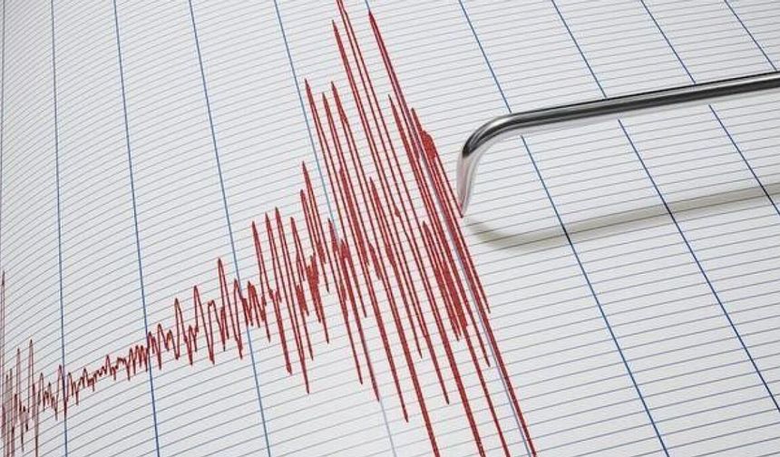 Gümüşhane sabah depremle uyandı: 4.2 büyüklüğünde olduğu açıklandı