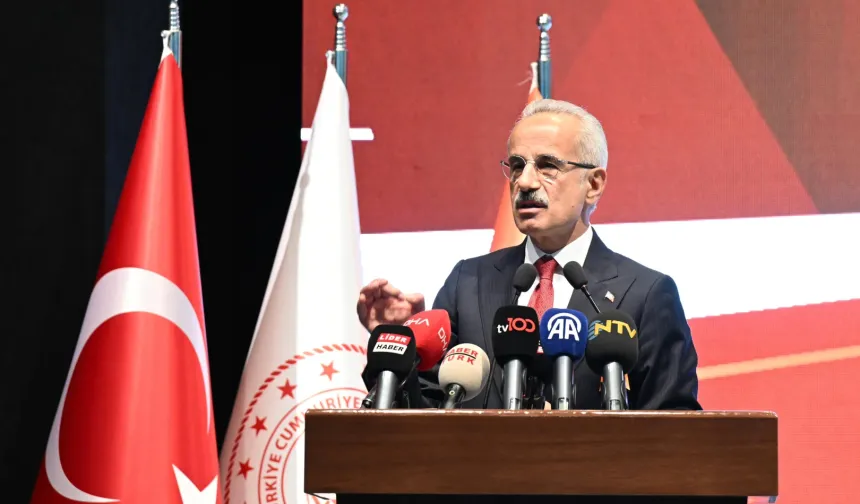 Bakan Uraloğlu: Depremde ulaşım yapılarımız hasar görmedi