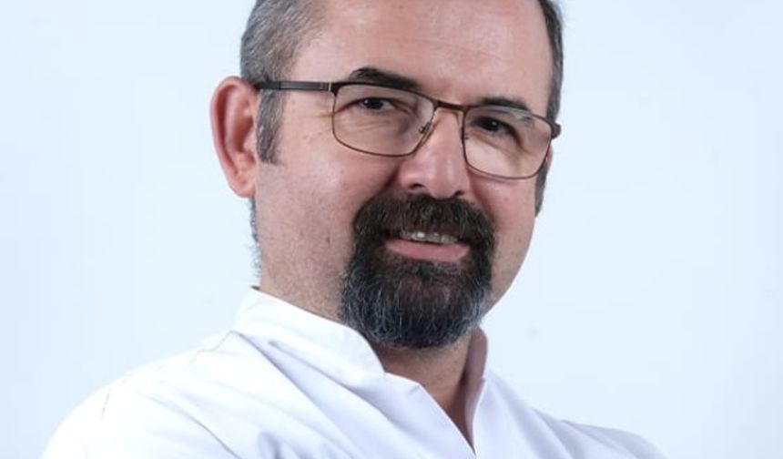 Dişlerinizi, “ŞEFFAF PLAKLARLA GÜLÜŞÜNÜZÜ ÖZGÜRLEŞTİRİN…”
