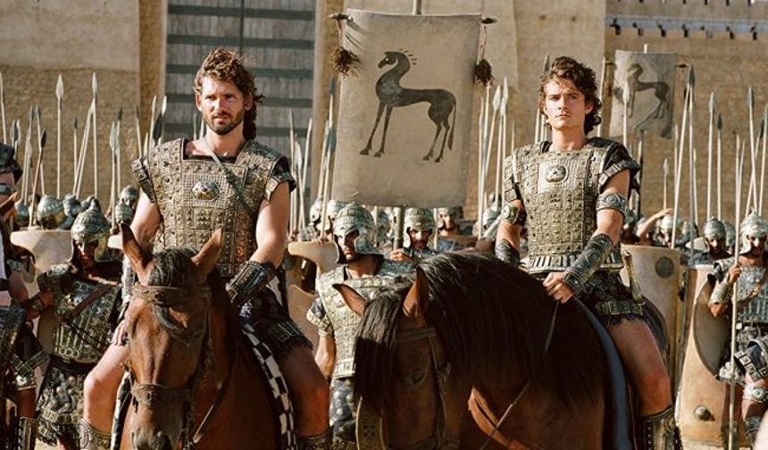 Truva (Troy) Filminin Nerede Çekildiği, Oyuncuları,  ve  Truva efsanesi hakkında merak edilenler