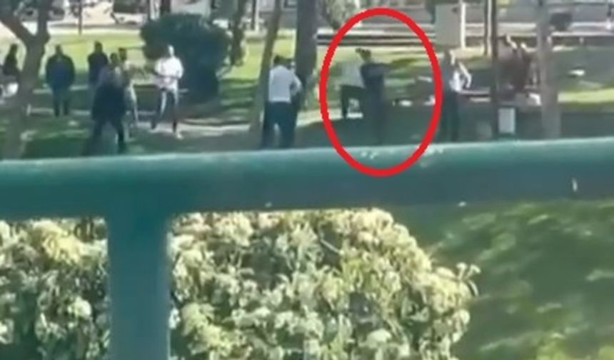 Silahlı Kavga Cep Telefonuyla Görüntülendi: 1 Kişi Yaralandı