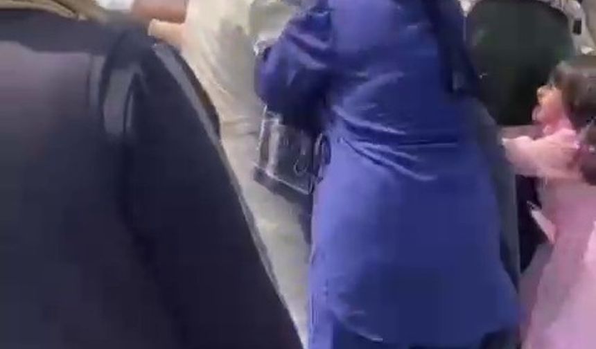 Çocukların Okuma Bayramında Veliler Arasında Kavga Çıktı