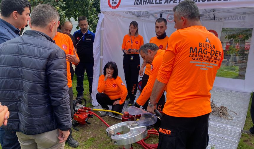 Körfez’de Deprem Eğitimi Gerçekleştirildi: Yalova ve Bursa’dan Gönüllüler Katıldı