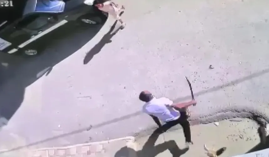 Bursa'da Kılıçlar Çekildi, Çöp Atma Tartışması Palalı Kavgaya Dönüştü