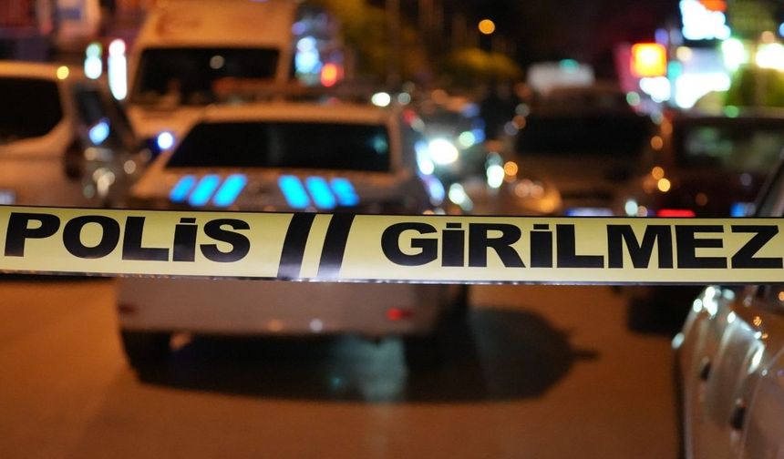 Kırıkkale'de Silahlı ve Bıçaklı Kavga: 1 Kişi Hayatını Kaybetti, 3 Yaralı