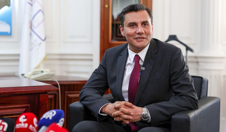 Ferdi Zeyrek Hayatını Kaybetti