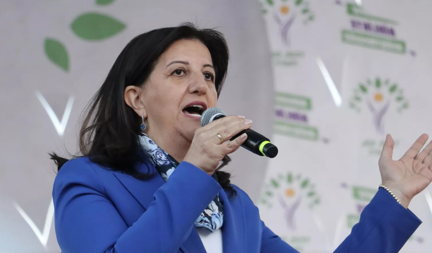 DEM Parti Heyeti İmralı'ya Gitti: Öcalan ile Görüşme Gerçekleşti