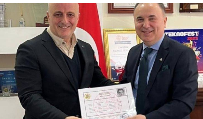 Ekrem İmamoğlu'nun Avukatı Nusret Yılmaz Gözaltına Alındı: İBB Soruşturması Kapsamında Olduğu İddia Ediliyor
