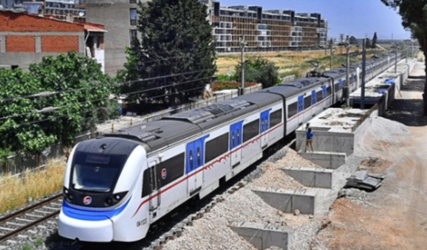 İZBAN Neden Çalışmıyor? İzmir'de Seferler Ne Zaman Başlayacak?