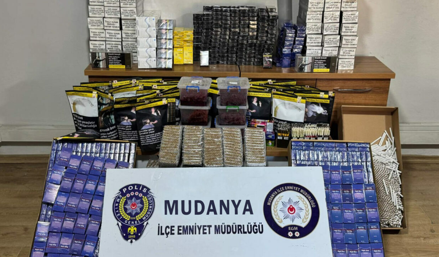 MUDANYA'DA KAÇAK TÜTÜN OPERASYONU: 39 BİN 585 Makaron Ele Geçirildi!