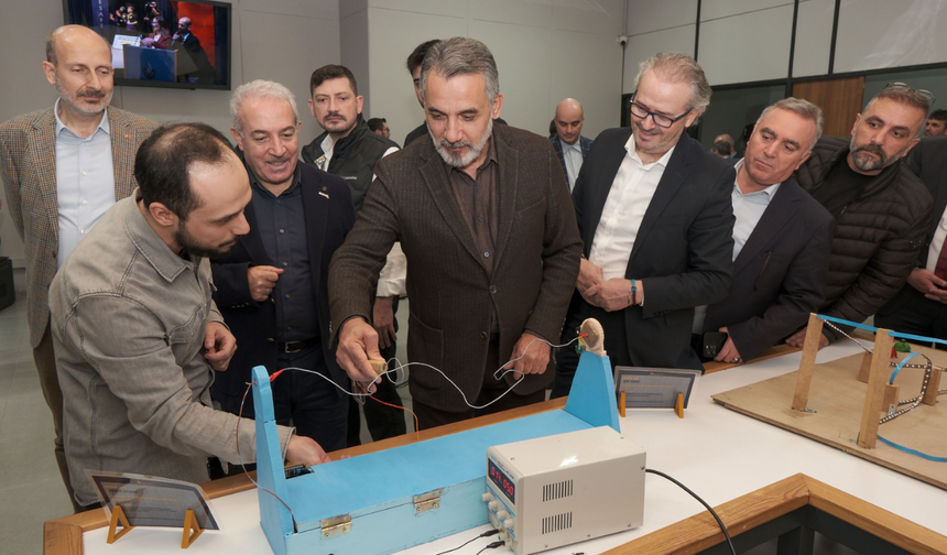 MÜSİAD TEKSTİL, DERİ VE HAZIR GİYİM ZİRVESİ BURSA’DA GERÇEKLEŞTİ