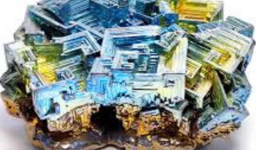 Bizmut (Bi) Nedir? Kullanım Alanları ve Şaşırtıcı Özellikleri (2025 Rehberi)