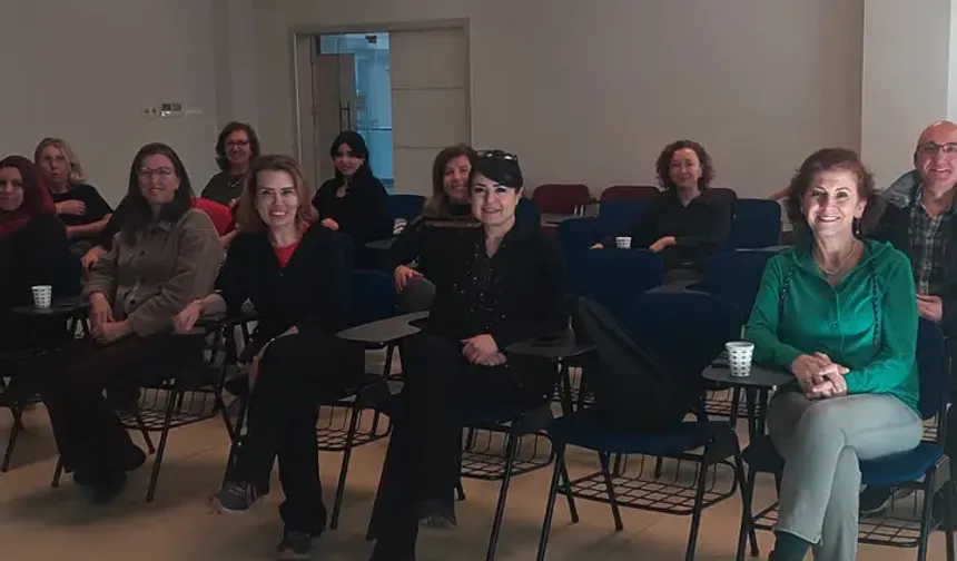 Bursa Tabip Odası'ndan Çini Ayna Atölyesi Etkinliği