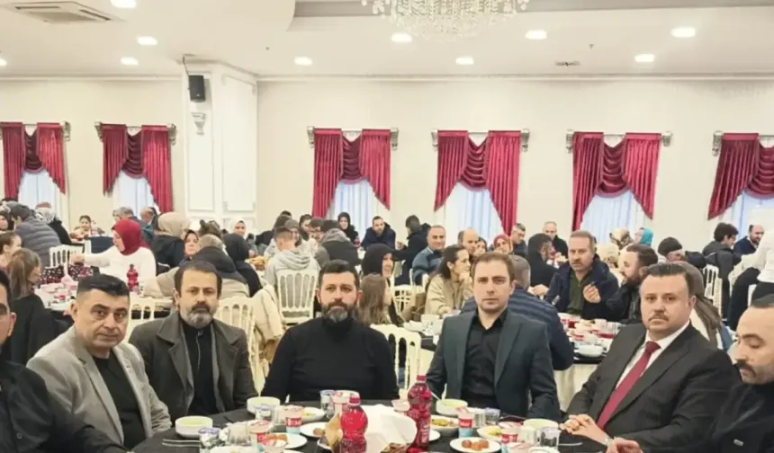 MHP Osmangazi'den Tokat Erbaalılar Derneği İftar Yemeğine Katılım