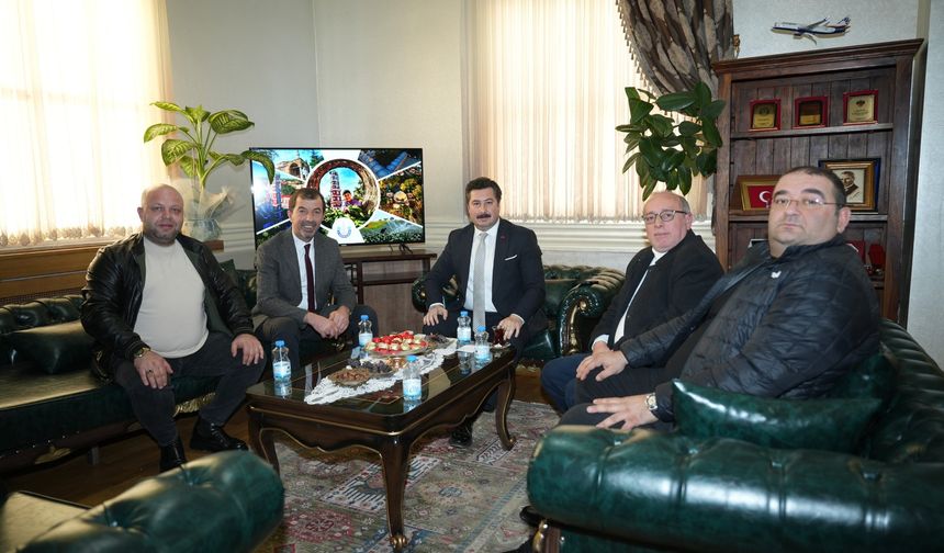 Mustafakemalpaşa Rumeli Halk Oyunları Derneği'nden Nazik Ziyaret