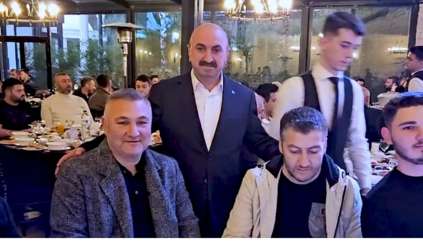 Bitlisli Çelik Ailesinin Mevlidli İftarına Yoğun Katılım