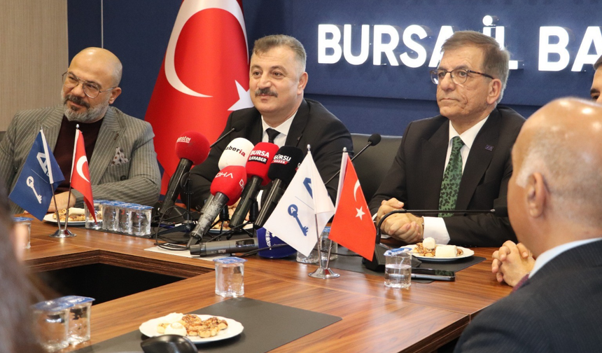 Fikret Aslan: Ekonomi hastane alanlarını satacak kadar mı vahim?