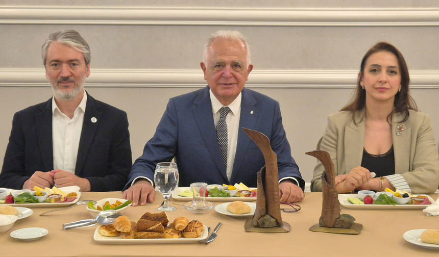 BUSİAD’da 7. Yenileşim Ödülü Heyecanı: Başvurular Resmen Açıldı