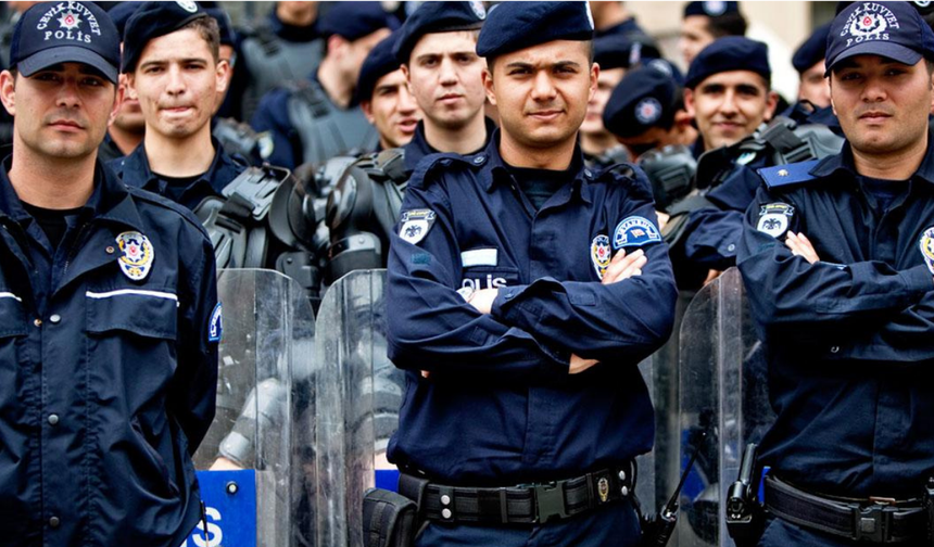 Emniyet Teşkilatında 46 Yıllık Disiplin Yönetmeliği Yürürlükten Kaldırıldı