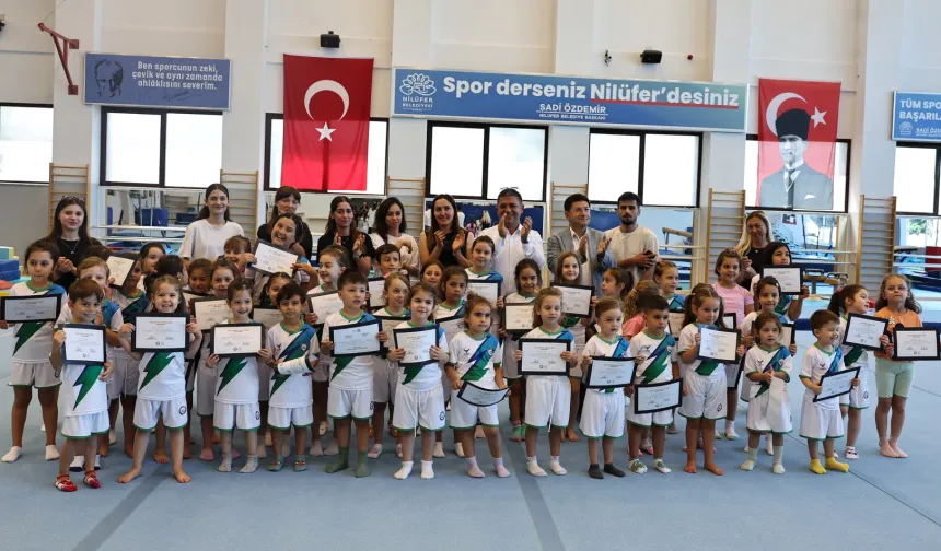 Nilüfer'de Yaz Spor Okulları Coşkusu! Bin 236 Çocuk Sertifikasını Aldı