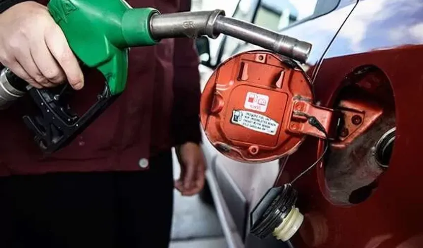 Motorin zammı ardından benzine de zam beklentisi